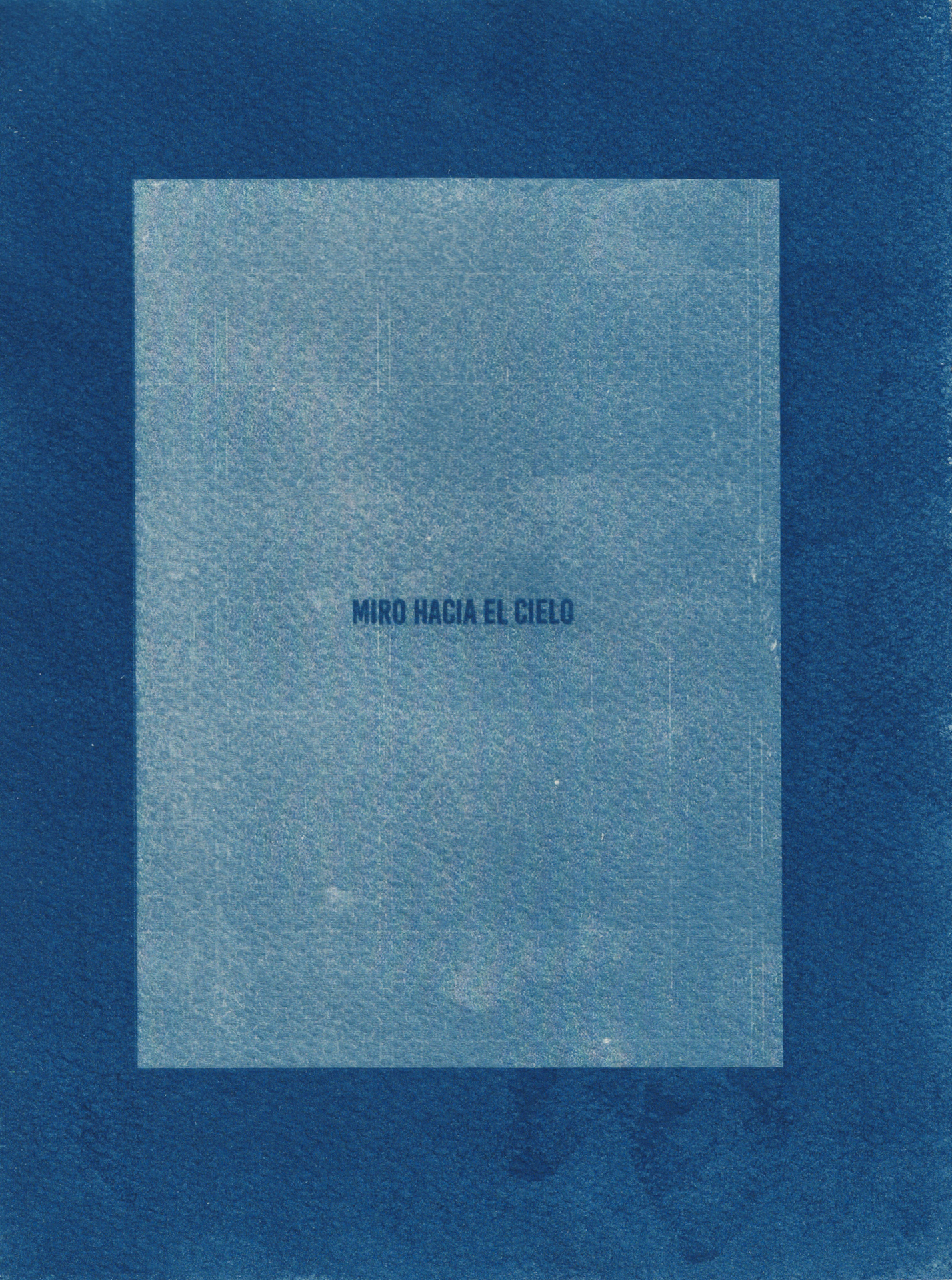 Un Imaginario en Azul Profundo 21